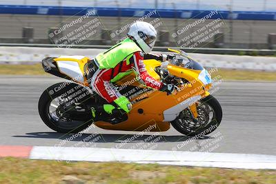 media/Apr-24-2022-Fastrack Riders (Sun) [[e2897fad0c]]/Level 1/1145 Am/